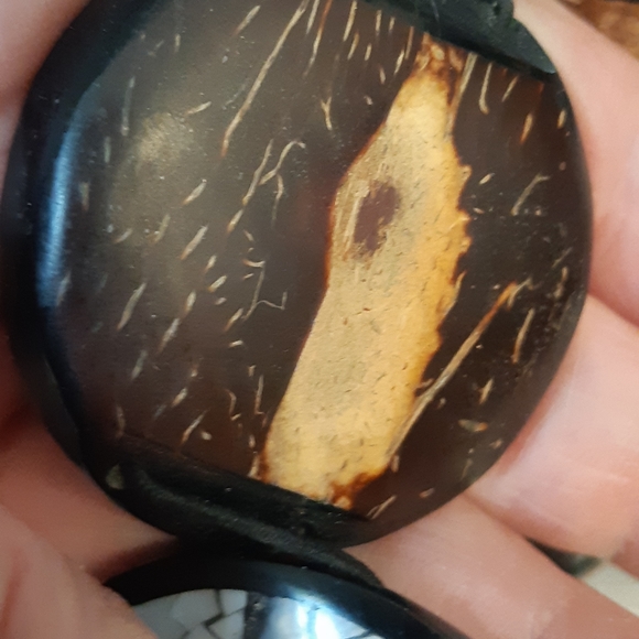 Shell Mosaic Stretchy Bracelet - ?Reversible? - Picture 3 of 4